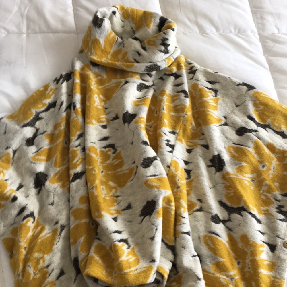 Anthropologie poncho